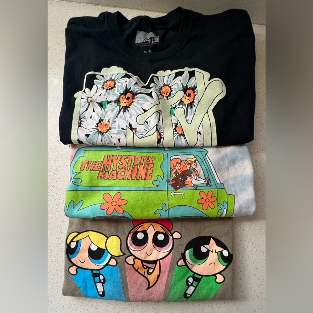 3x1 90s tshirt cartoons